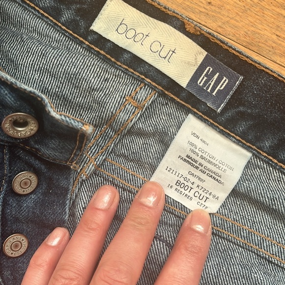 Vintage GAP bootcut jeans - Picture 2 of 5